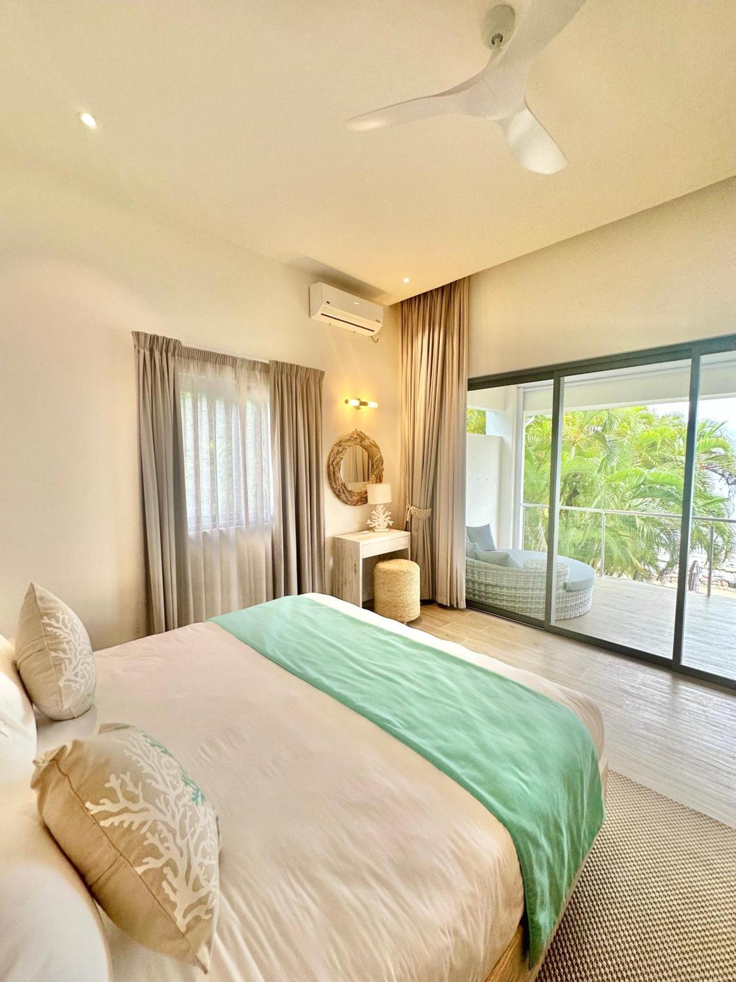 Pineapple Beach Villas Baie Lazare  المظهر الخارجي الصورة