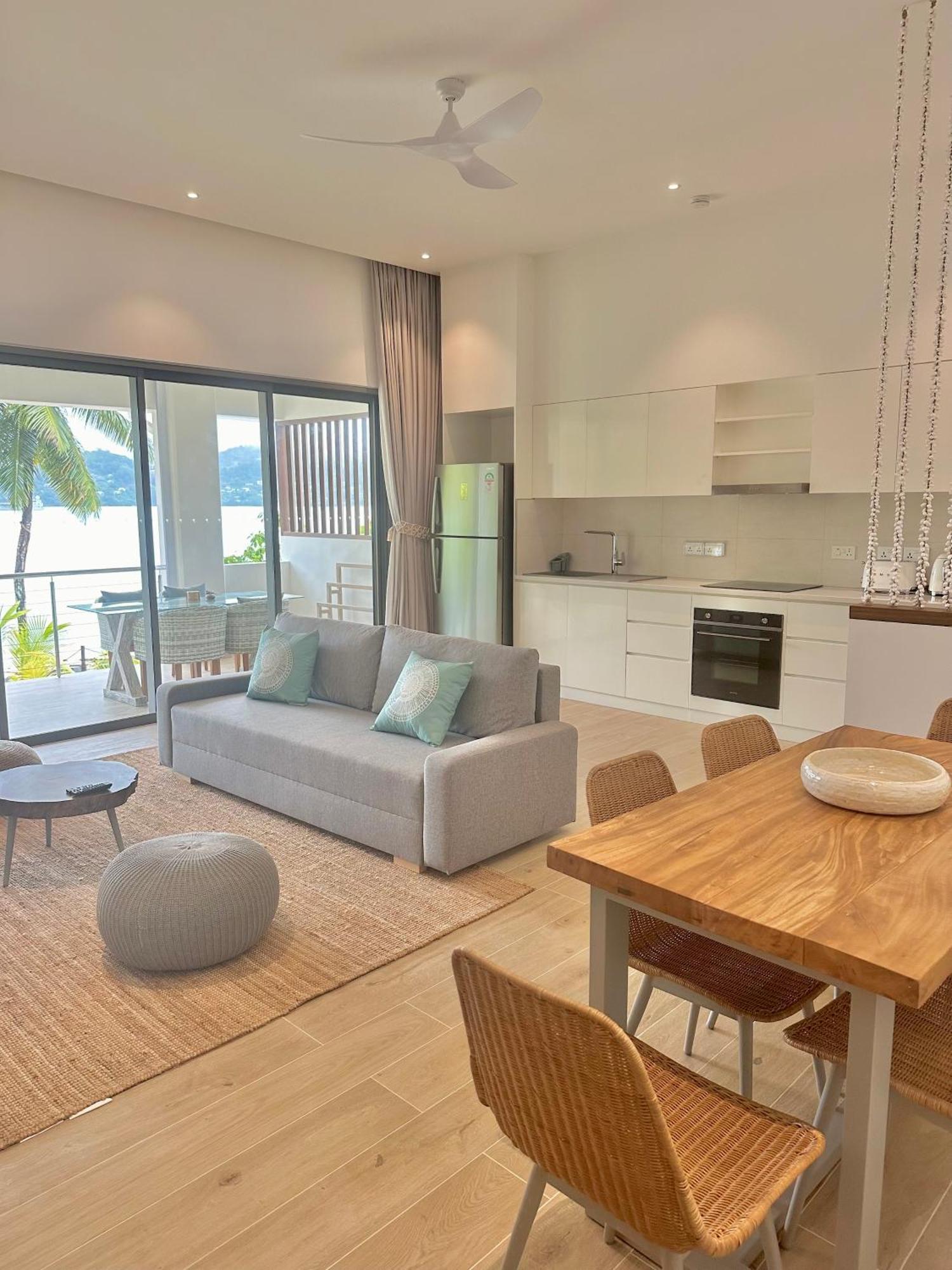 Pineapple Beach Villas Baie Lazare  المظهر الخارجي الصورة