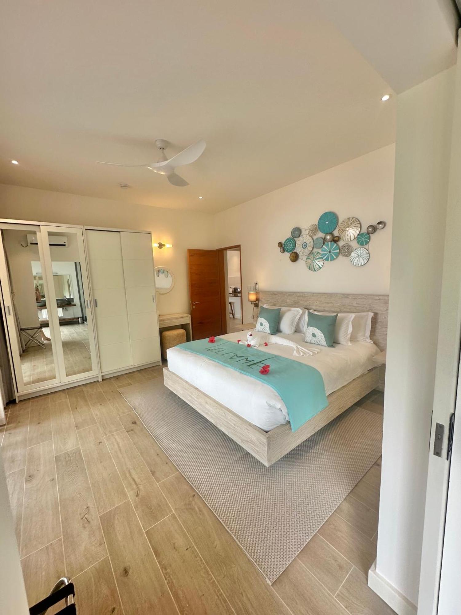 Pineapple Beach Villas Baie Lazare  المظهر الخارجي الصورة